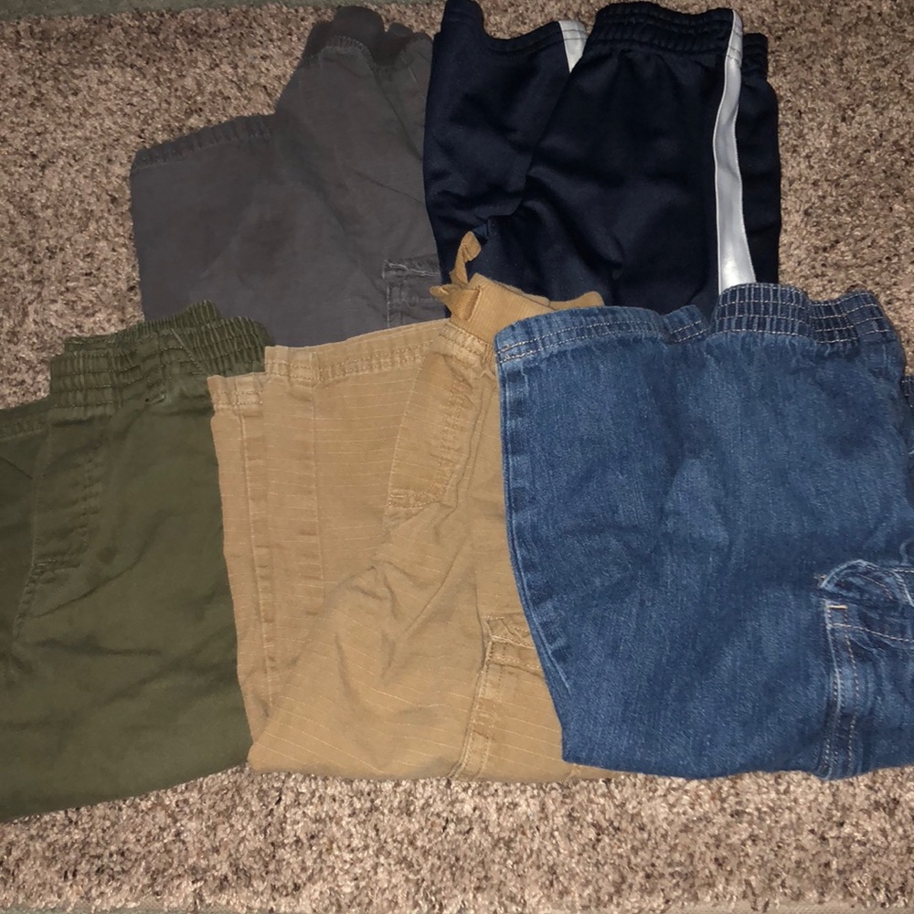 Boys 3T pants lot